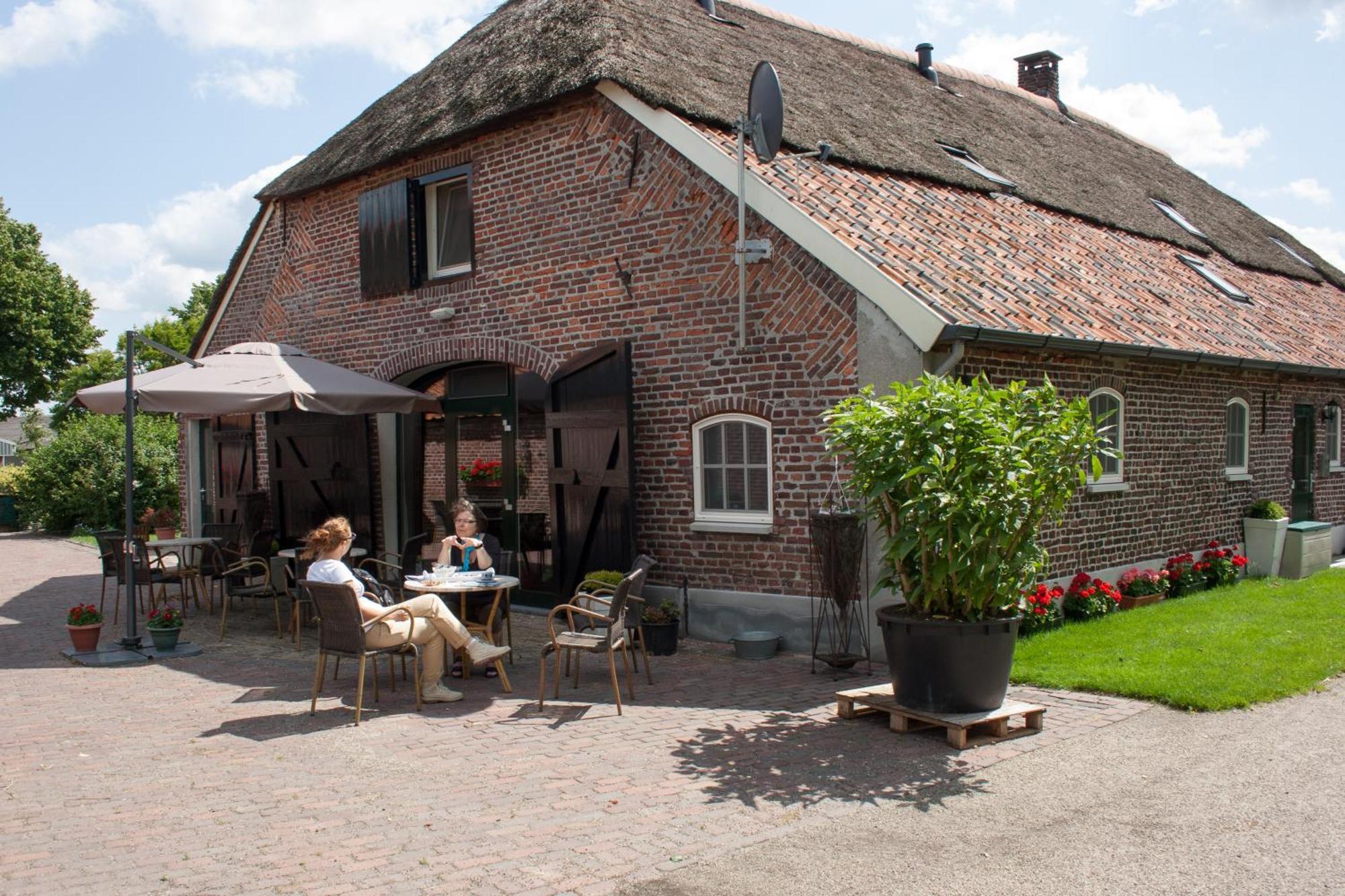 De Martiene Plats - Bed & Breakfast Merselo 外观 照片